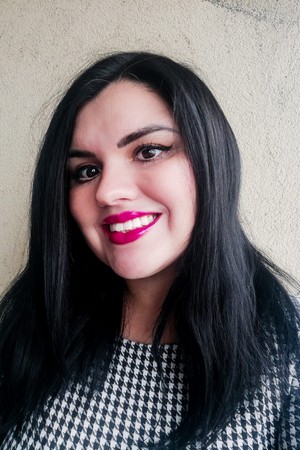image consultant Francesca mentre met een roze lippenstift